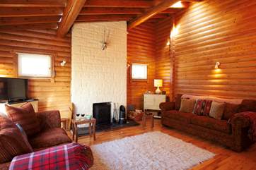 The very cosy sitting-room with multi-burner and Sony system for CDs, streaming and docking.