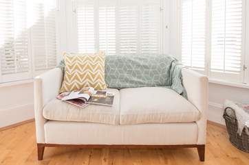 With extra soft seating, you will not be short of places to put your feet up with a good book