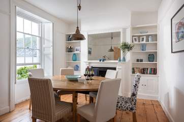 Enjoy group meals in the dining-room.