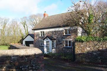 The Cottage is a traditional stone property in a lovely calm setting off the beaten track but not feeling isolated. A gorgeous orchard looks out over the front and there are fields to the back.