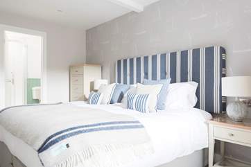 An example of one of the luxurious bedrooms.