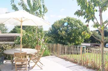 Relax on the terrace.