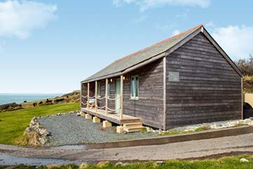 Gull Rock Cabin is perched on the clifftops.