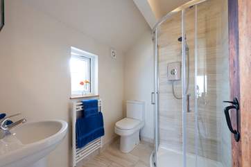 The shower-room.