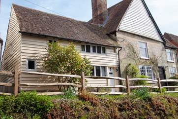 Ancient Cottage is perched on the edge of the historic village of Mayfield.