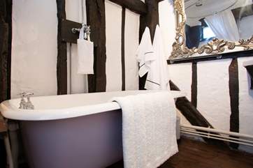 The roll-top bath in the en suite.