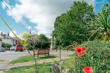 A perfect base to unwind with independent shops, cafes and restaurants.