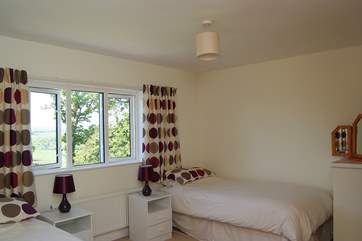 The pretty twin bedroom (Bedroom 2).