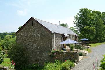 The view from the driveway approaching the cottages, which are set in beautiful, well maintained and peaceful grounds.